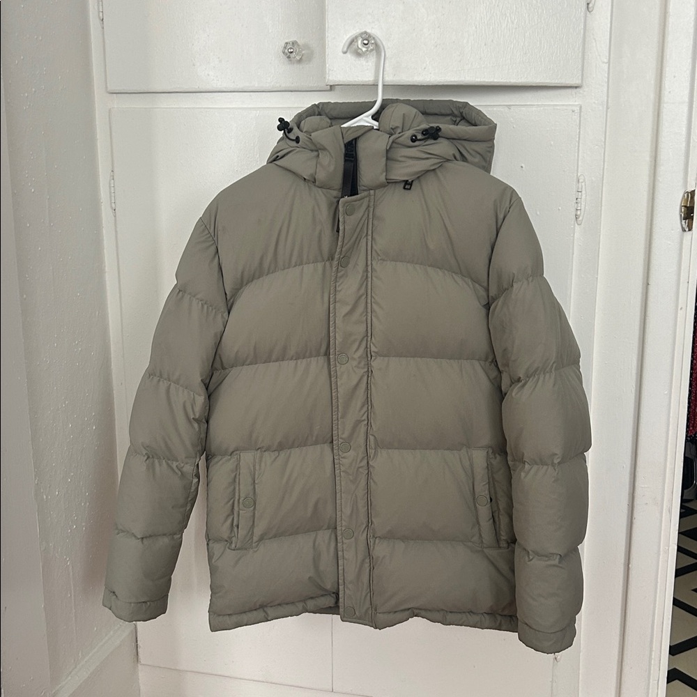 Aritzia super puff original